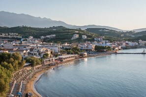 Strand