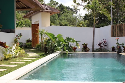 Charming villa with 2 bedrooms, Ungasan 