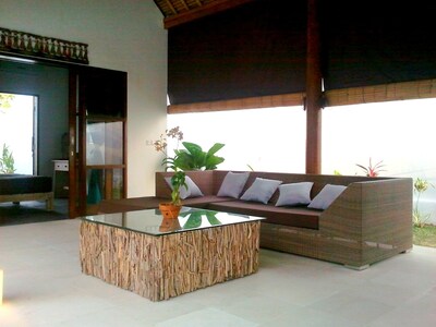 Charming villa with 2 bedrooms, Ungasan 