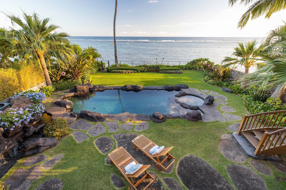 Kahala Oceanside Vacation Home Oahu