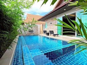 Your own priivate pool with an easy access from living area.