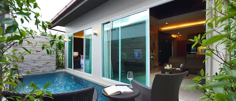 Deluxe 3 Bedroom Near Jomtien Beach B01