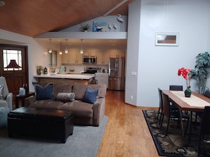 Dining / Kitchen