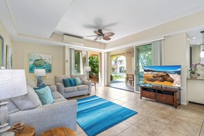 Walk out to the spacious lanai for indoor and outdoor living.