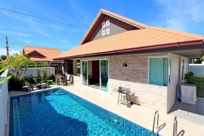 Amazing Jomtien Pool Villa A21