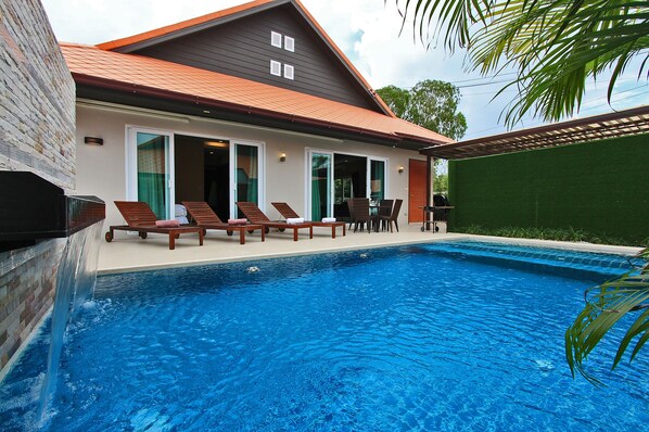 Private Pool Villa 3 beds A98 