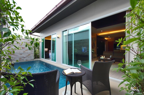 Deluxe 3 Bedroom Near Jomtien Beach B16