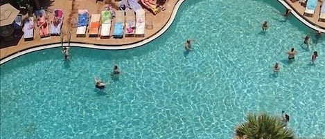 プール
