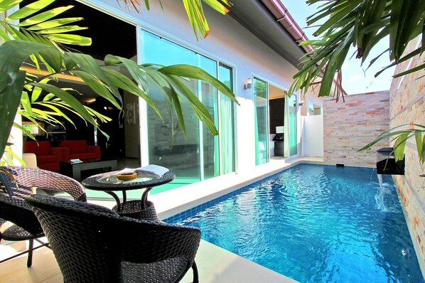 Deluxe 3 Bedroom Villa B08