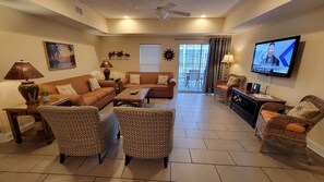 Living Area 171048