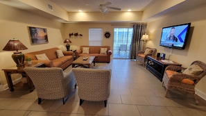 Living Area 171048