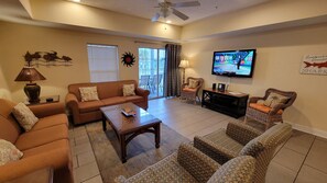 Living Room 170959