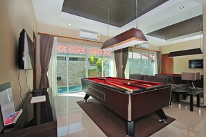 Double Pool 4 Bedroom Villa B29-30
