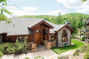 6000 Sq Ft Custom Built Luxury Home │ Solamere Neighborhood in Deer Valley