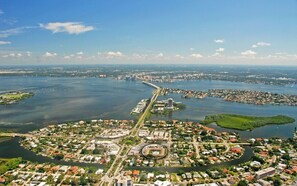 Aerial view of St Armand’s circle & Kingston Arms (in circle) towards Sarasota 