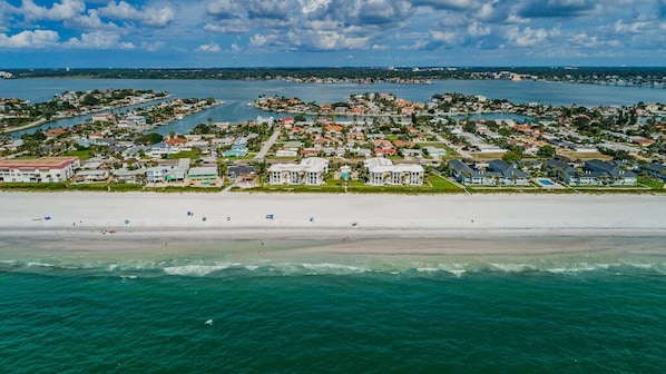 Beautiful Location! - Tortugas De Mar located on beautiful Belleair Beach!