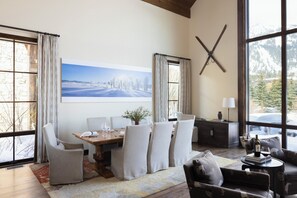 Dining - Fish Creek Lodge 08 - Teton Village, WY - Luxury Villa Rental