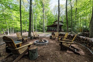Outdoor Firepit (Wood Provided!)