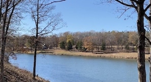 17-Acre Lake