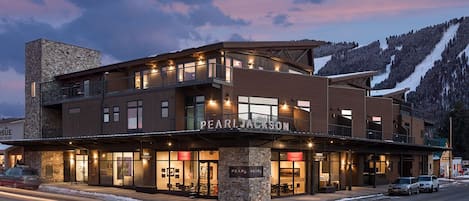 Pearl at Jackson 202 - Jackson Hole, WY - Luxury Villa Rental