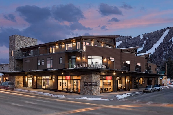 Pearl at Jackson 202 - Jackson Hole, WY - Luxury Villa Rental