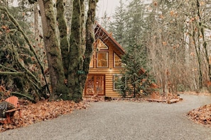 Architecture,Building,House,Cabin,Cottage