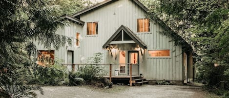 Architecture,Building,Cottage,House,Cabin