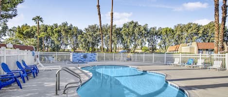 Mountain View Villas Community Pool