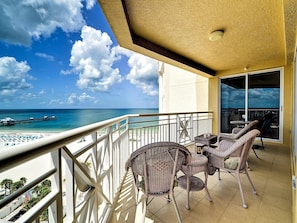 We invite you to take in the panoramic view of Clearwater Beach.