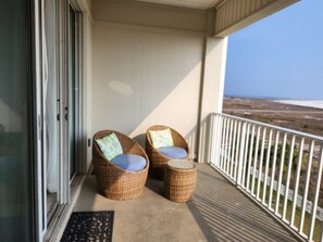 balcony chairs
