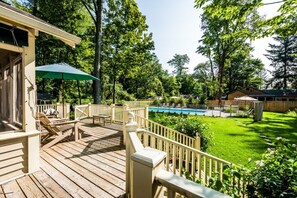 Large fenced in yard, perfect for kids!