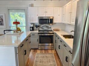 Kitchen, Front Building