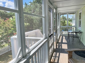 Front Entry Screened Porch