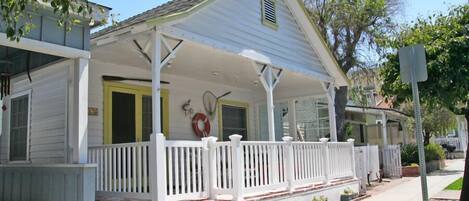 1-330 Sumner_front of cottage_0001.jpg