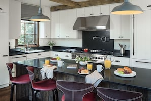Kitchen - Fish Creek Lodge 11 - Teton Village, WY - Luxury Villa Rental