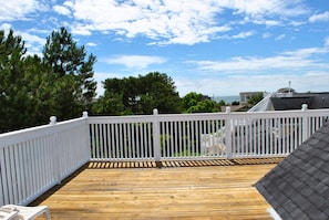 Rooftop Deck