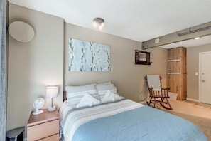 Indoors, Home Decor, Cushion, Chair, Furniture