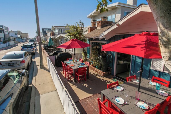 Dining for six and a gas BBQ. Shared patio.  Each unit has its own designated table and BBQ.