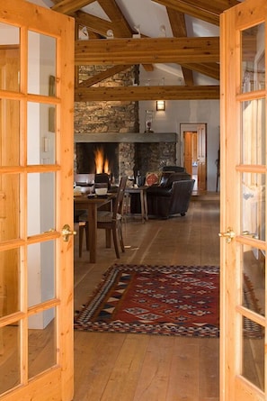 Entry - Overlook - Jackson Hole, WY - Luxury Villa Rental