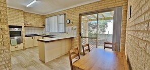 MBale - Kalbarri Accommodation Service