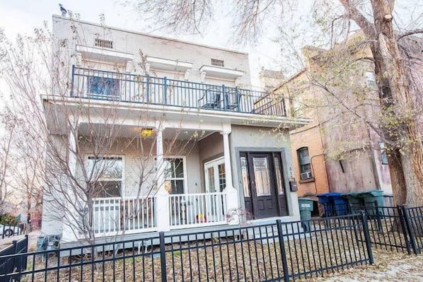 Welcome to our Historic 3Br Home in Heart of SLC, Close to Skiing!