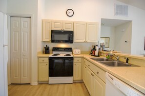 Flooring, Indoors, Room, Oven, Kitchen