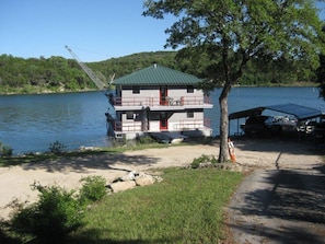 The FloatHouse as seen from driveway.