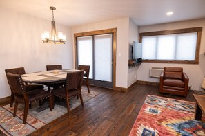 Newly remodeled Dining area.