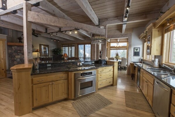 Spacious kitchen open into living room.