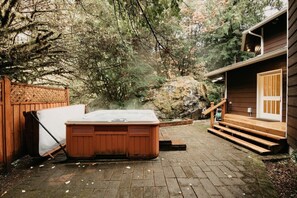 Hot tub
