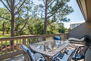 Sun Deck