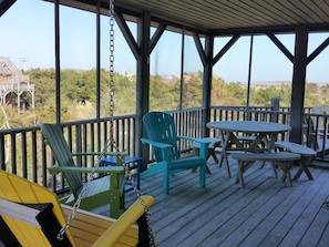 Screened Porch, Second Floor