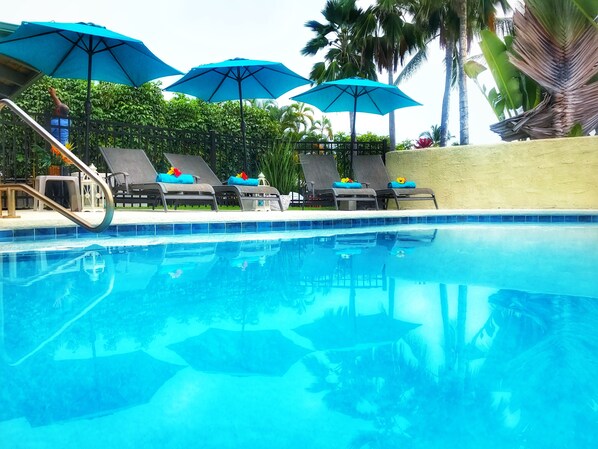 Private pool