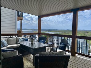 Main level outdoor deck with ample seating